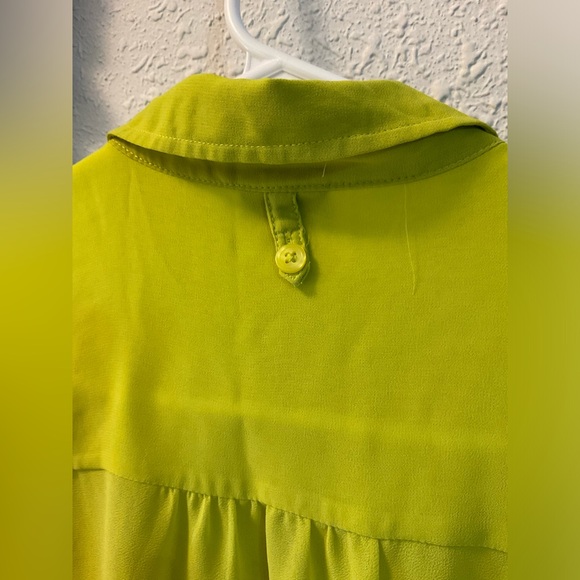 Rock & Republic Sheer Top size 12 large neon yellow green - Picture 5 of 6